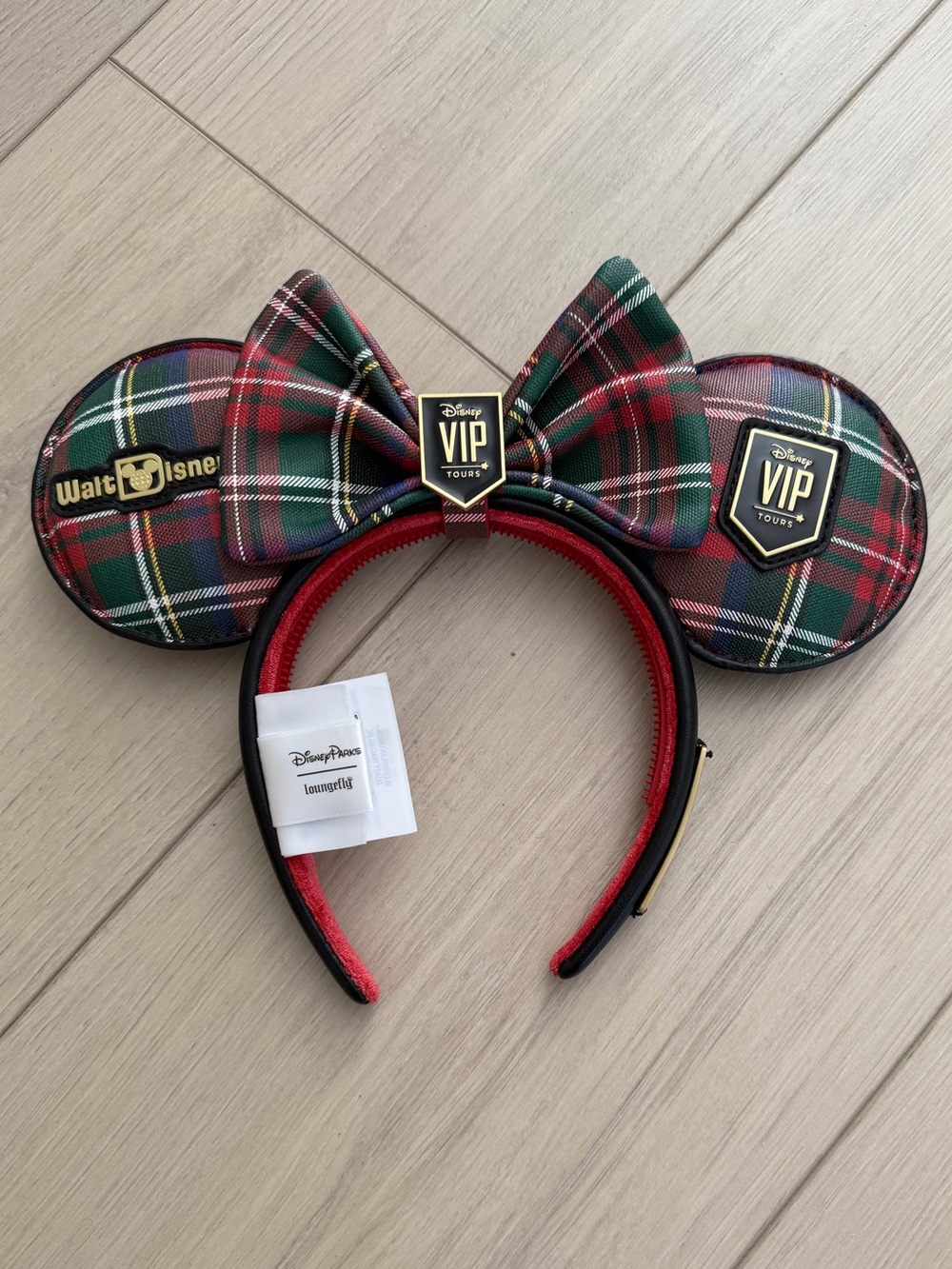 Disney loungefly vip tour ears